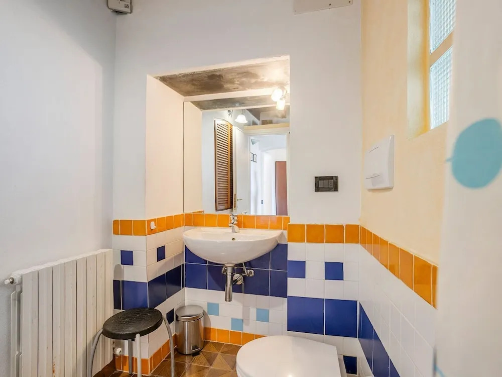 Dreamy Holiday Home in Recco With Swimming Pool