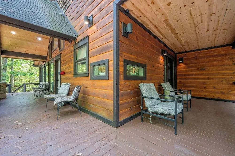 Silverbrook Cabin for 4