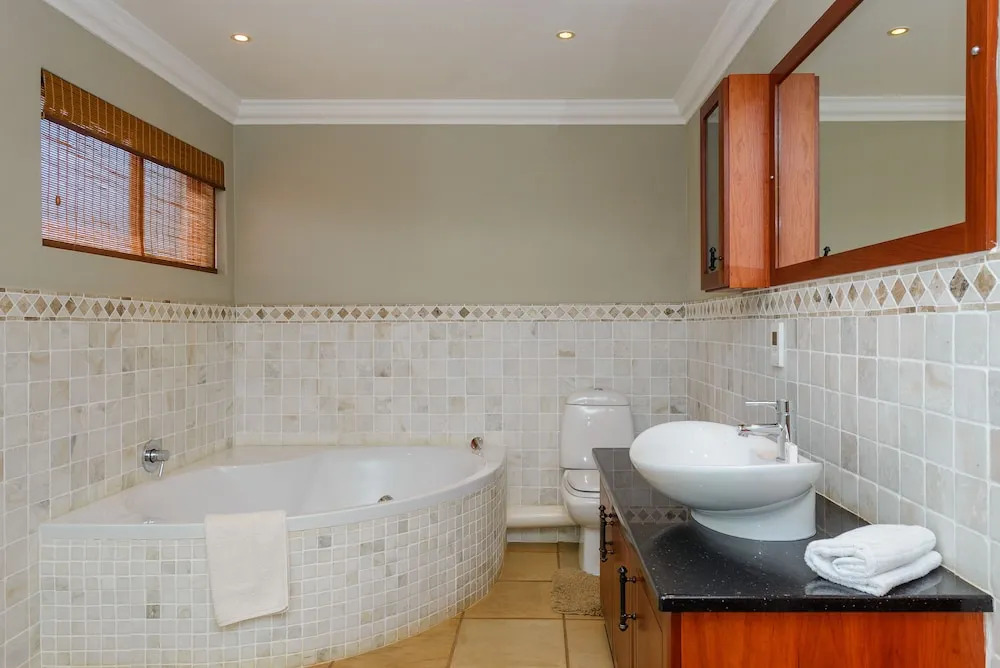 San Lameer Villa Rentals 13925