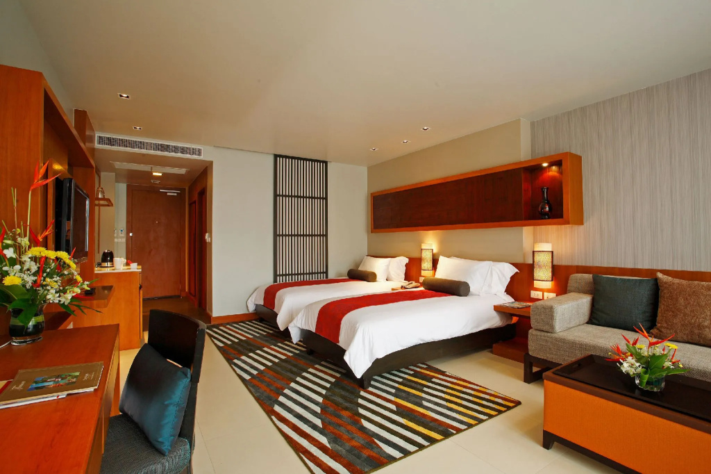 ASHLEE Hub Hotel Patong