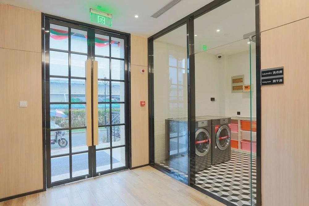 CJIA Service Apartment Hotel