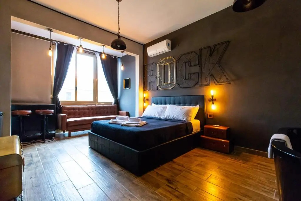 La Perla Nera Suites&Happiness