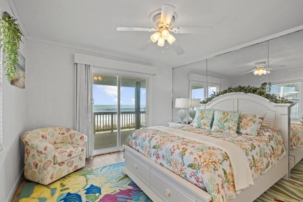 The Beachcomber 5 Bedroom Home by RedAwning