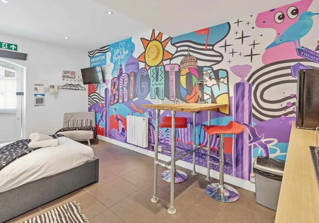 Artist Studio | By My Getaways