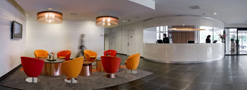 Holiday Inn Eindhoven Centre by IHG