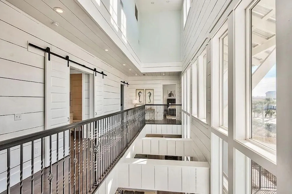 Looking Glass 5 Bedroom Holiday Home by Five Star Properties