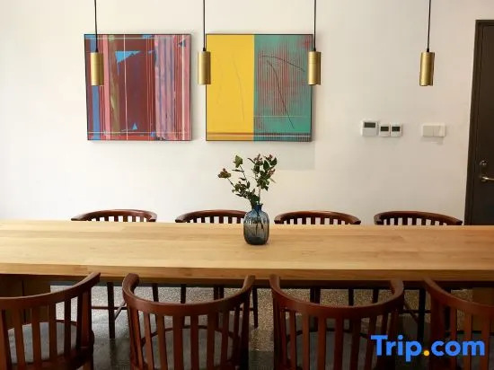 Moganshan - Designer Hot Spring Resort Homestay