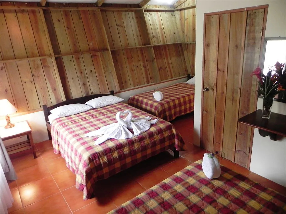 Hotel Faro Arenal