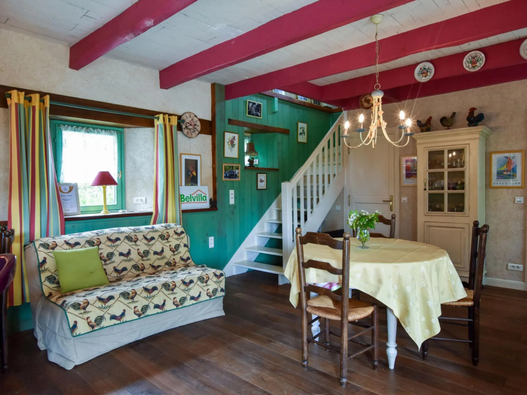 Breton Escape in Querrien