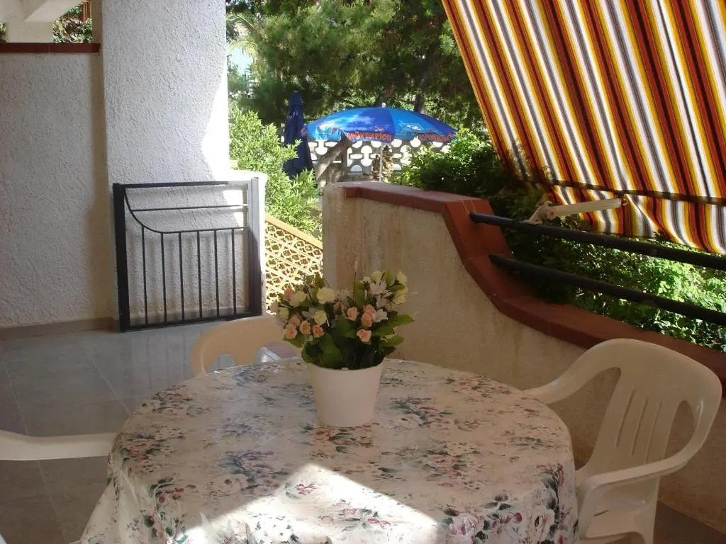 Villa Luciano Via Teocrito N 12