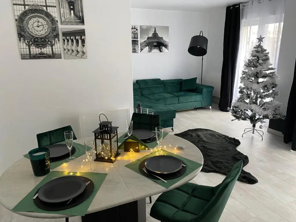 Le Grand Dollfus, 90m2 de Charme Au Coeur de Ville