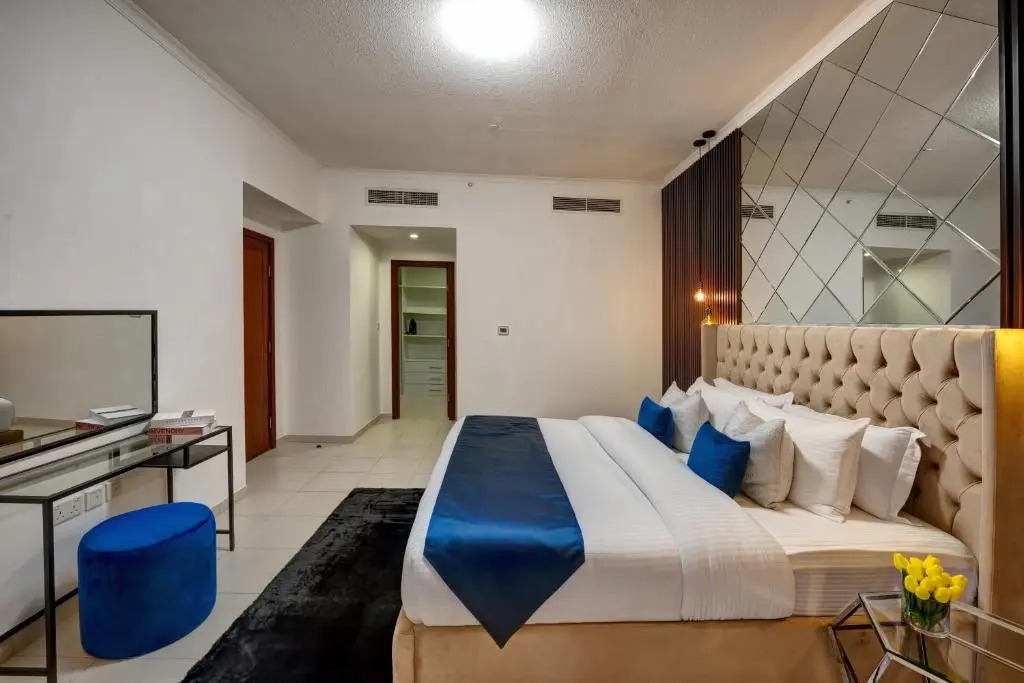 Durrani Homes - Modern Luxury Besides Burj Khalifa & Fountain View