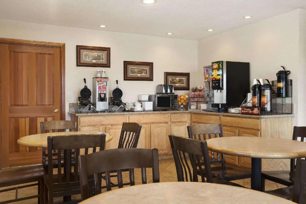 Super 8 by Wyndham Susanville