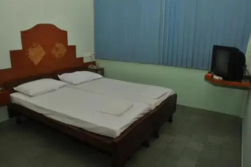 VALLI HOTEL