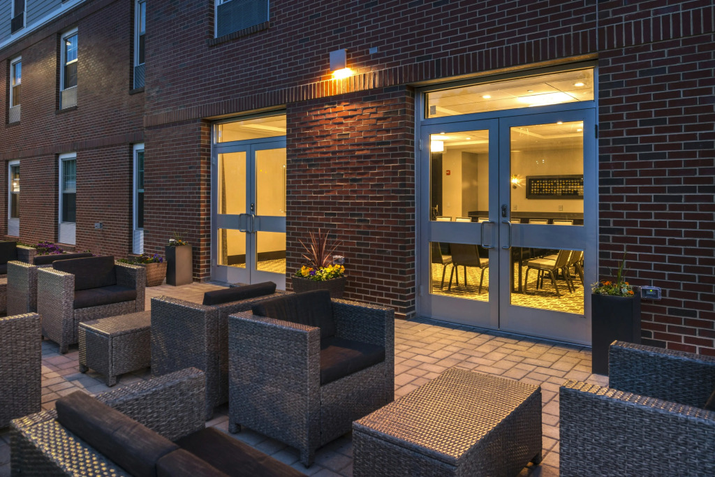Hampton Inn & Suites Bridgewater, NJ