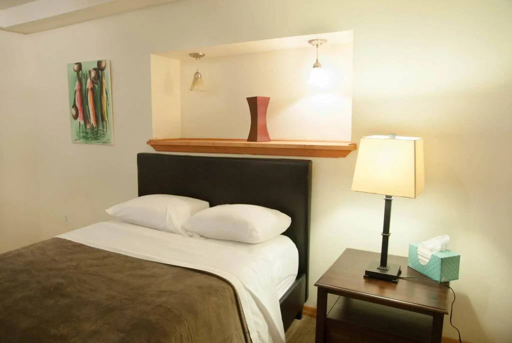 Luxury Suites Upper West Brownstone
