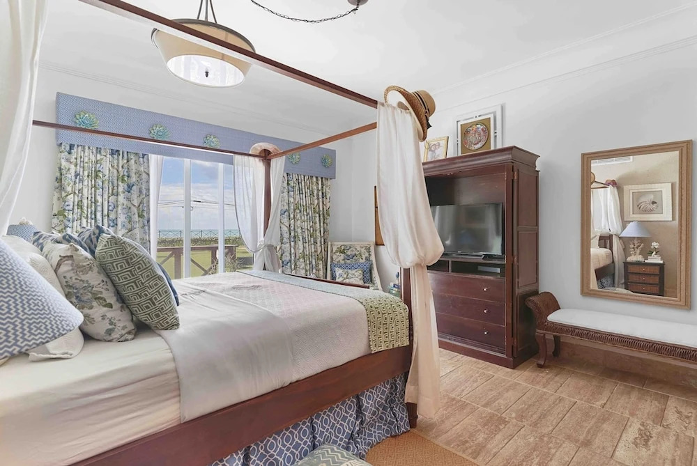 3BR Beach Essence Terrenas Pool Maid Beachfront