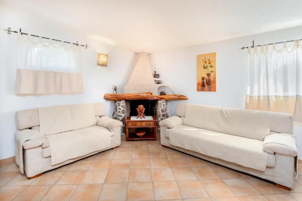 Cozy House in Cannigione