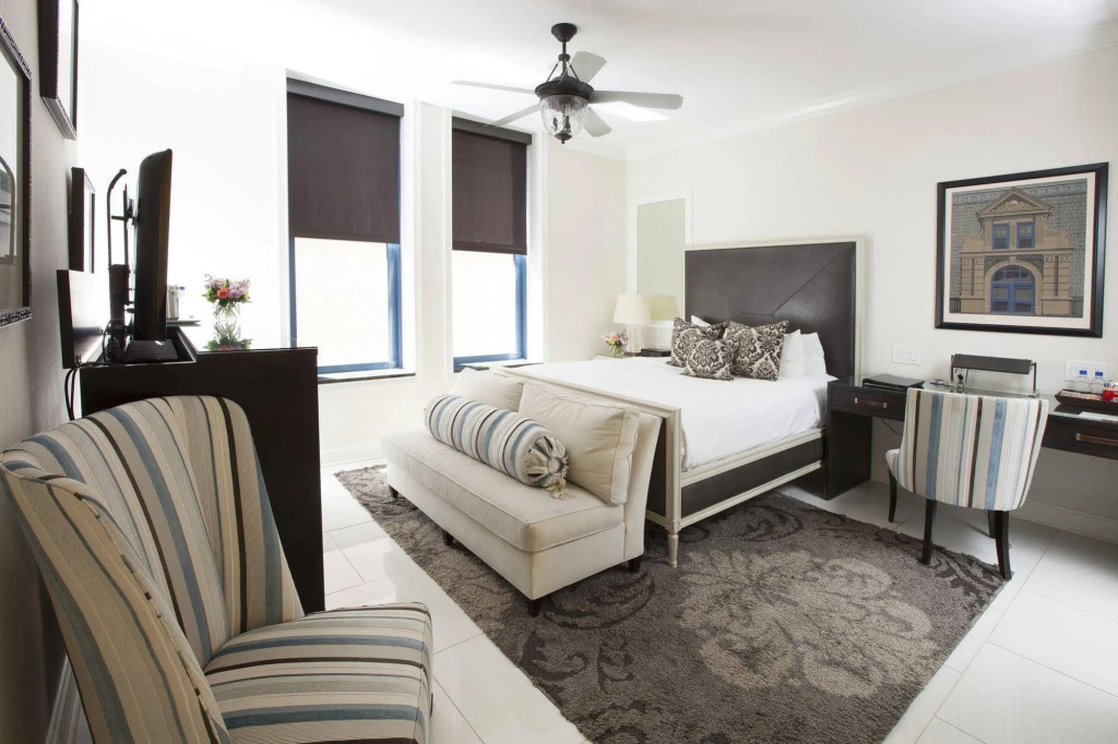 The Cincinnatian Curio Collection by Hilton