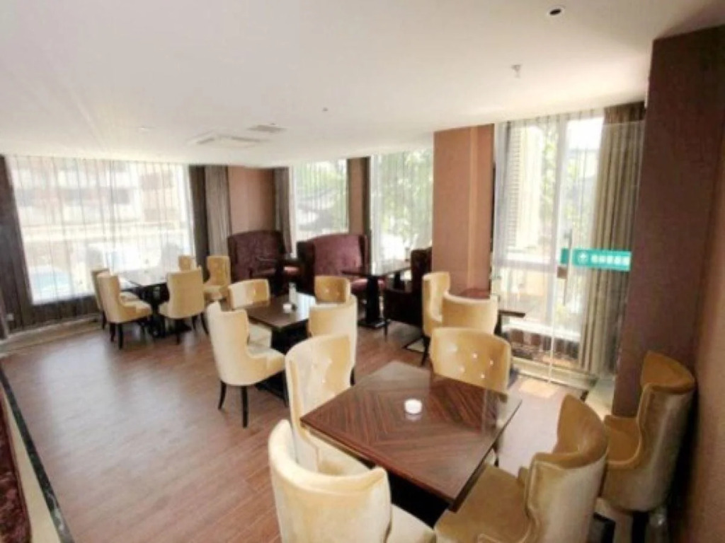 GreenTree Inn Huzhou Wuxing District South Street Chaoyin Bridge Business Hotel