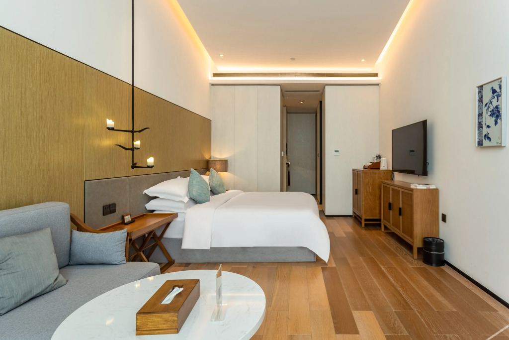 Yinju Jingde Art Hotel