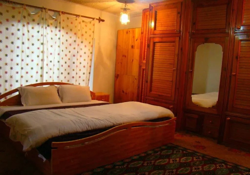 Hillscape Inn