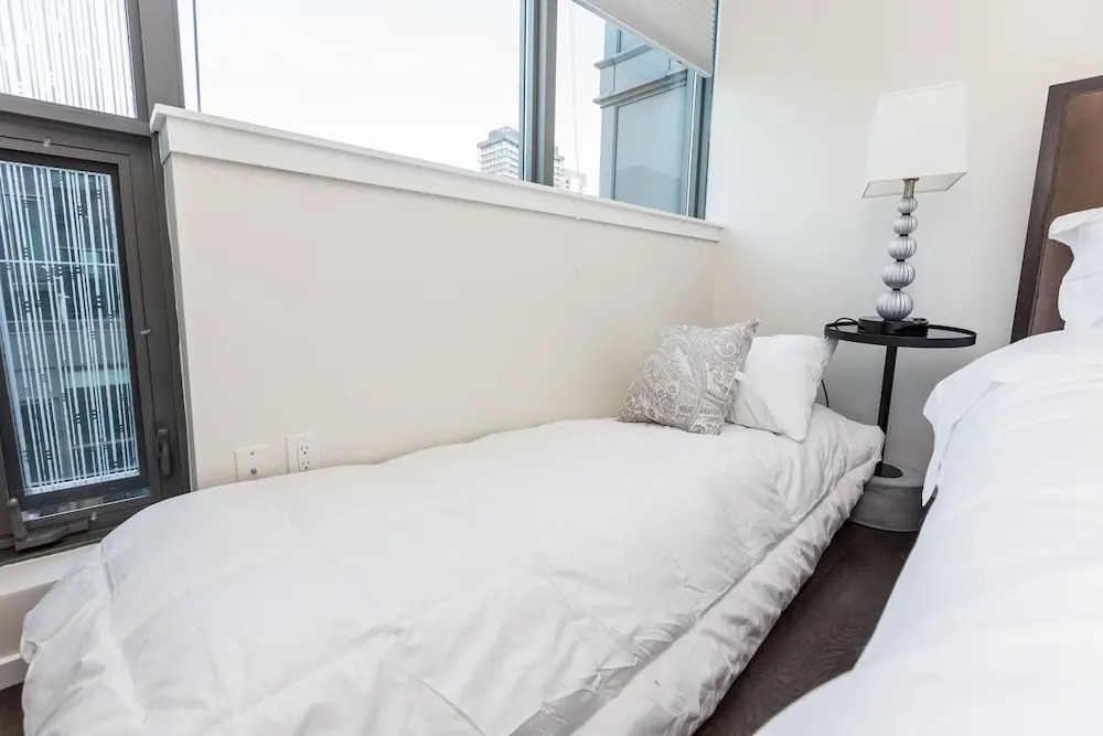 Toronto Escape - The Diamond Suite
