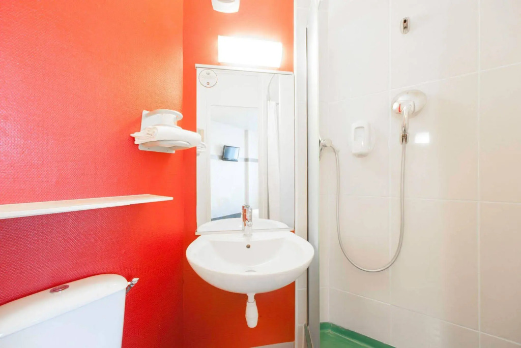B&B HOTEL Lille Lezennes Grand Stade