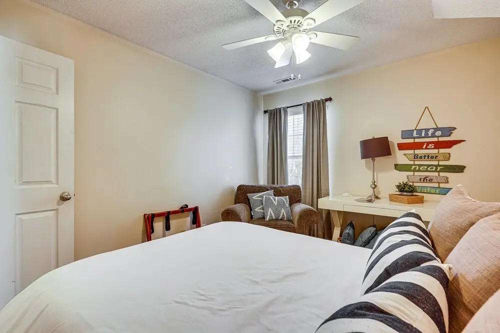 Charleston Home: Game Room, Large Deck & 2 Grills!