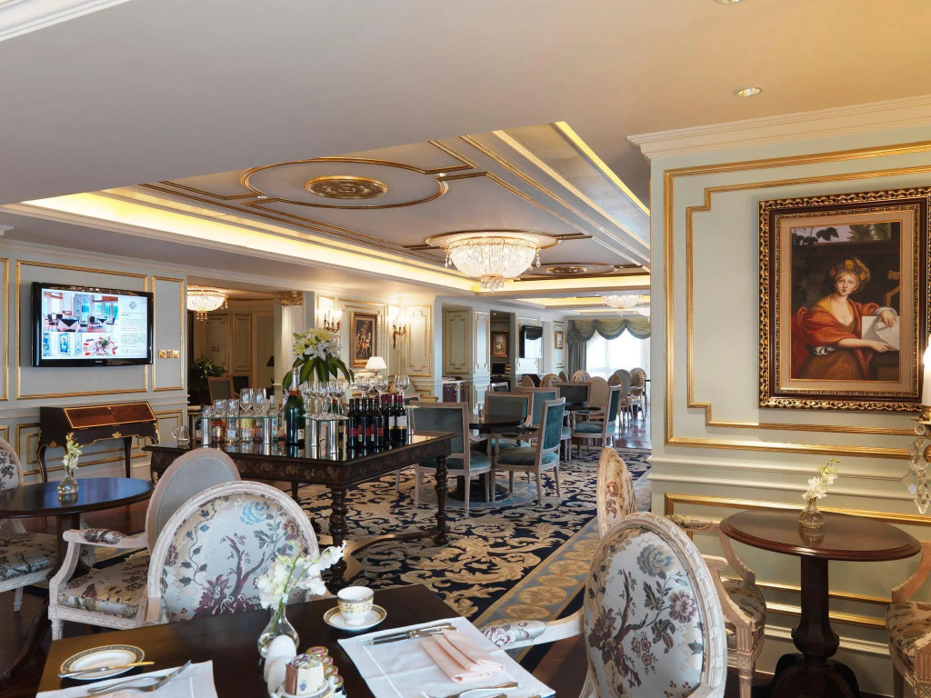 Отель Legendale Hotel Beijing