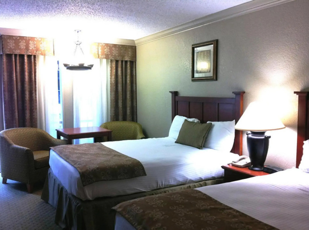 Inn of the Hills Hotel and Conference Center