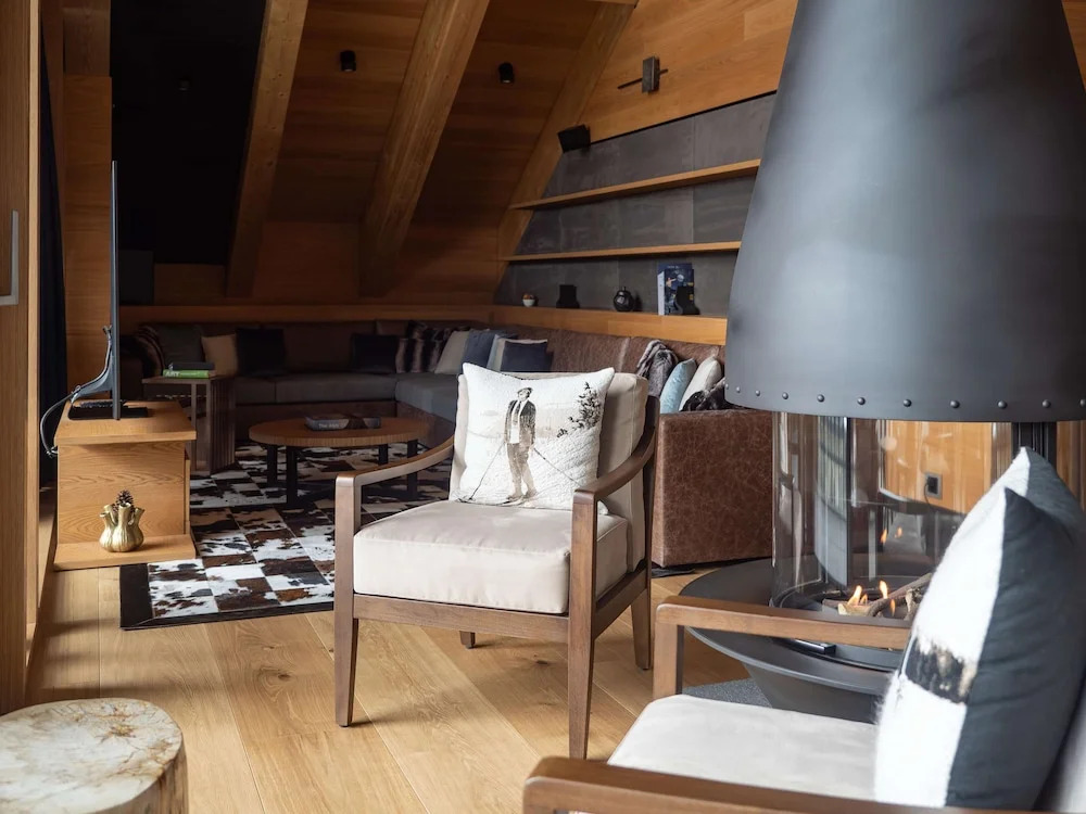 The Base Andermatt