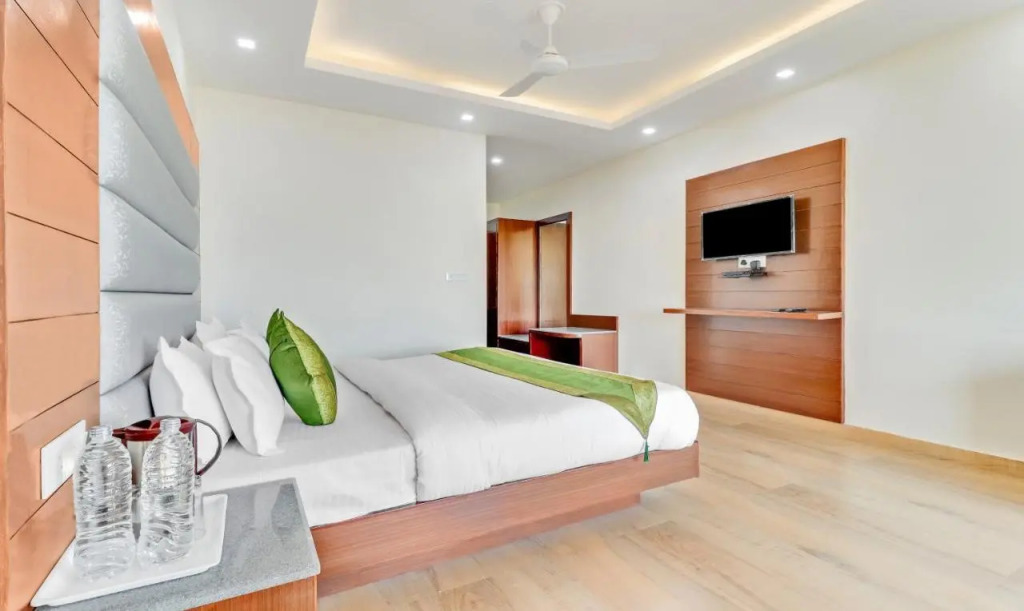Hotel Phoenix