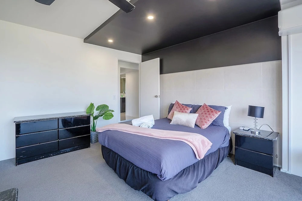 Grand, Bright, Modern Home