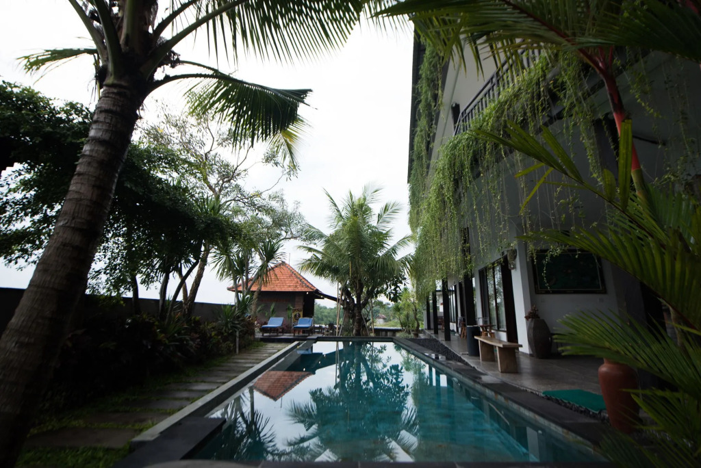 Grandpa Guest House
