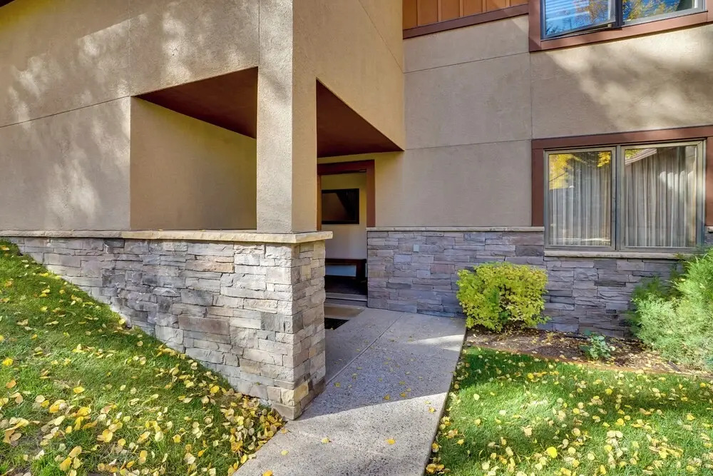 Slopeside Snowmass Townhome w/ Mountain Views!