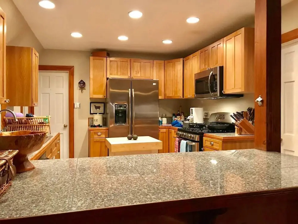 Craftsman Cabin, Granite, Stainless Steel, Holiday Home 3