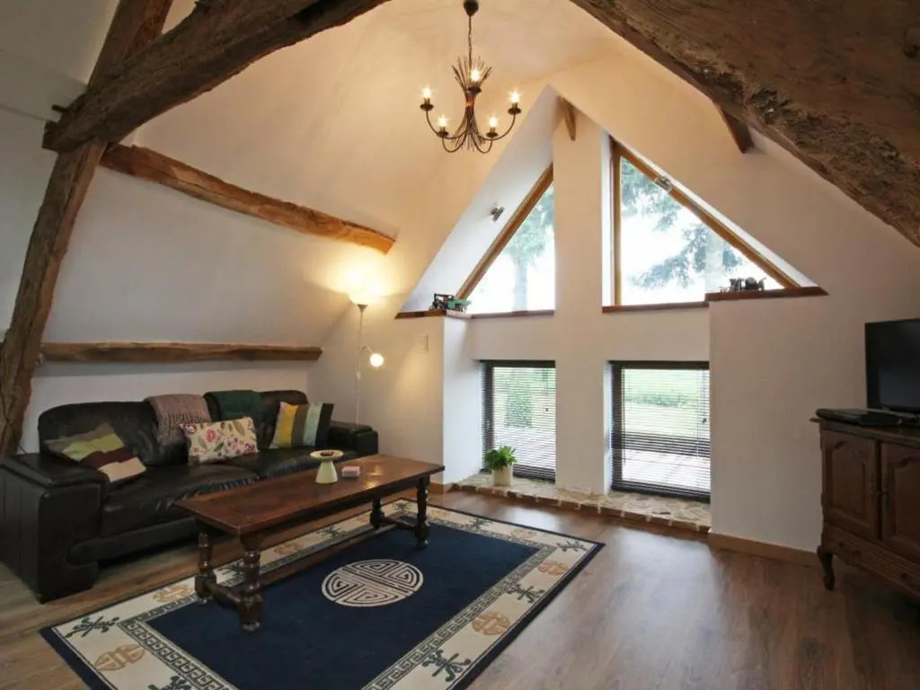 Grange restaurée avec jardin, animaux acceptés, WiFi inclus - FR-1-497-63