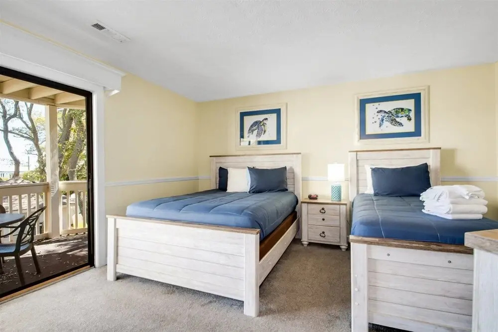 Chelsea House 214