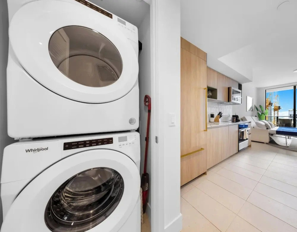 1-BD Condo in Downtown Miami - Gym