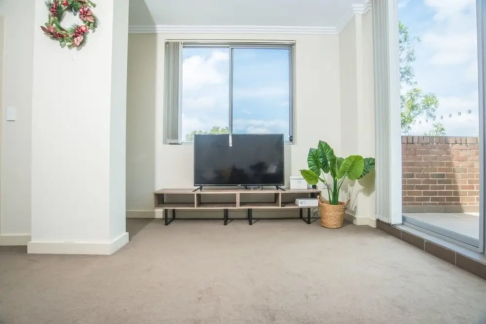 Designed Home Of Ultimate Convenience In Gordon