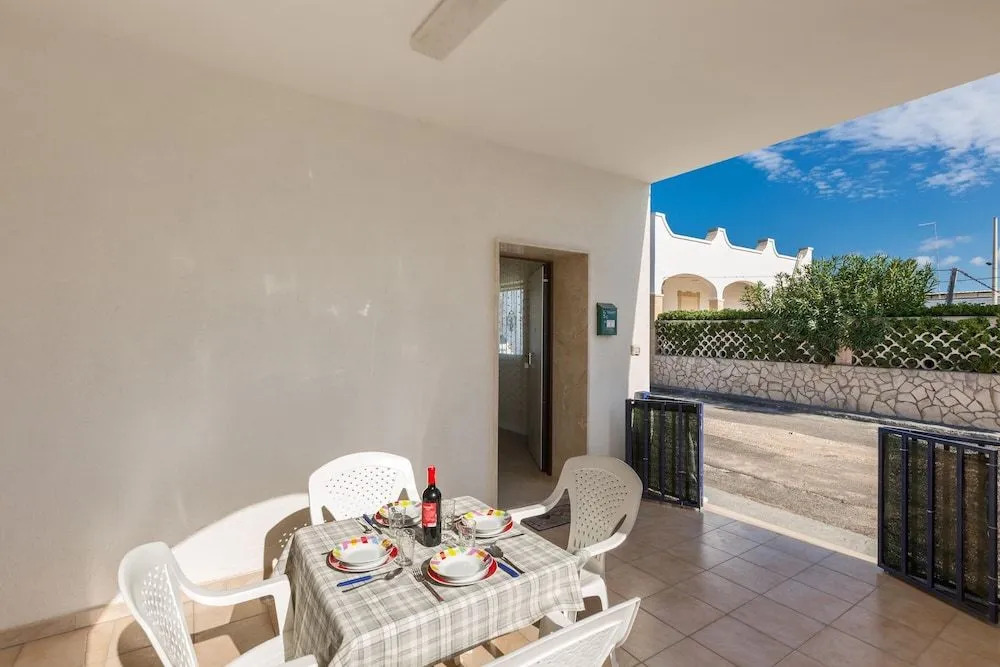 Villa Poseidon by BarbarHouse