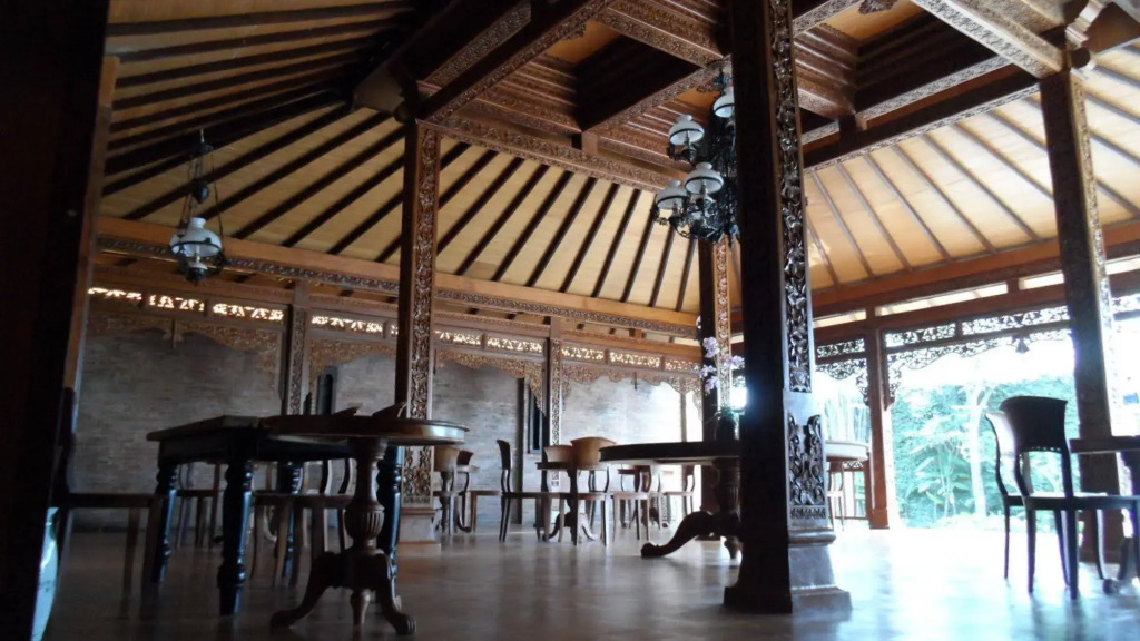 The Edelweiss Hideaway Villa Solo