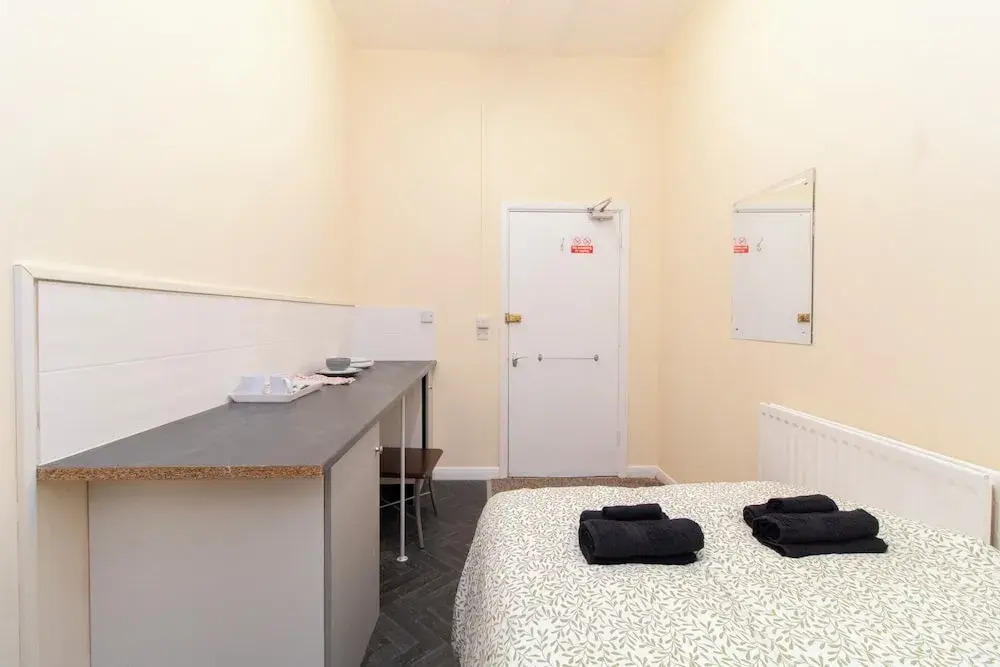 Brookvale Guest House Room 18