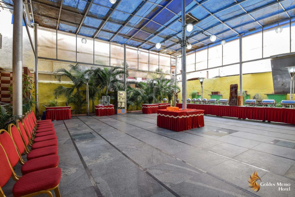 Golden Metro Hotel