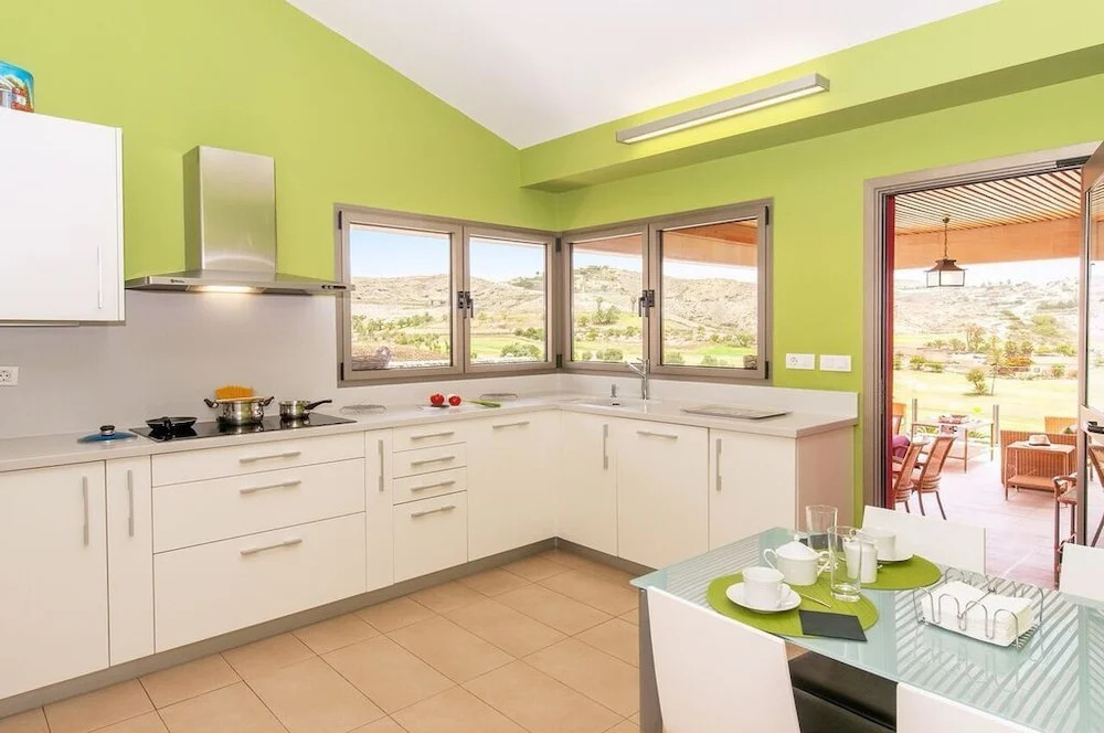 Villa in San B. de Tirajana, Gran Canaria 102861 by MO Rentals
