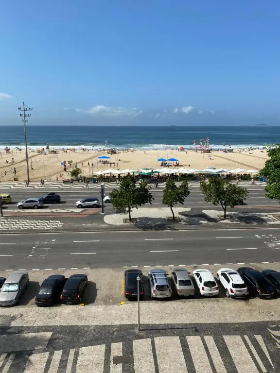 Beira-Mar em Copacabana 3 Quartos com Ar Cond