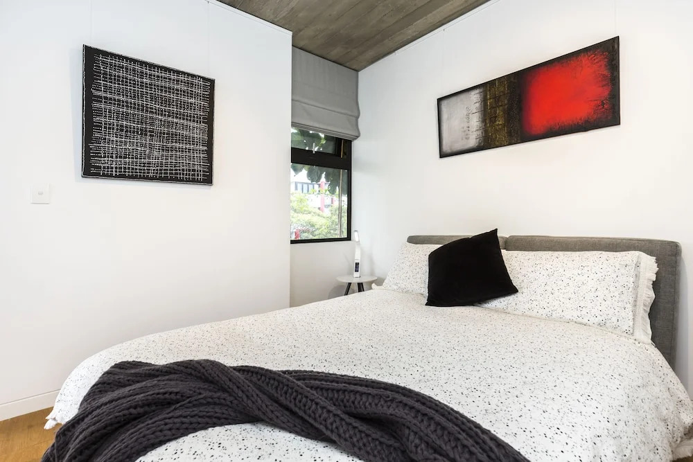 New 1 Bedroom Apt in the Heart of Surry Hills
