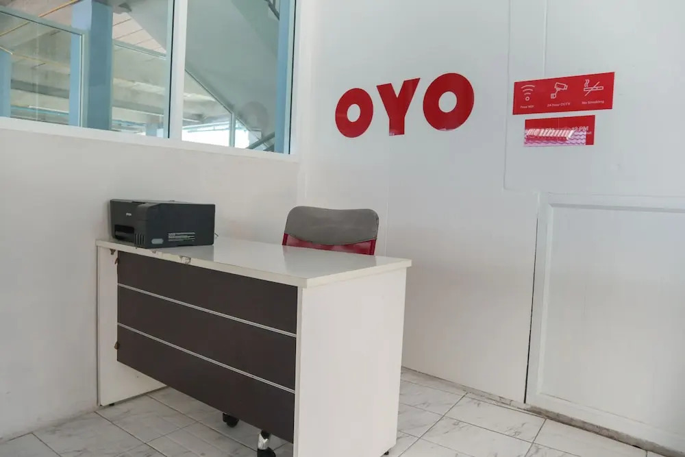 OYO 958 The Airport Residence