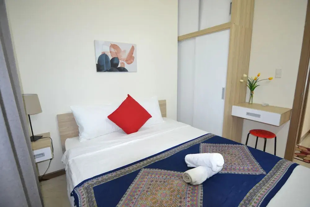 The Crystal Apartment